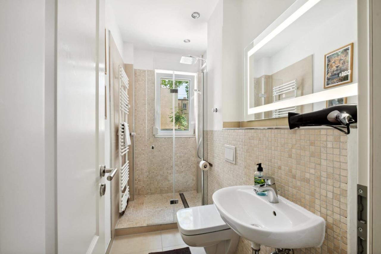 Arbio I Cozy Apartment Near Ku'Damm With Parking Berlin Exterior foto
